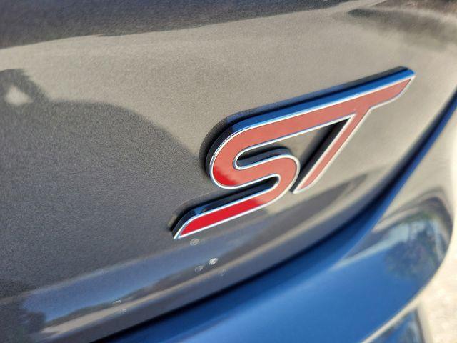 used 2022 Ford Edge car, priced at $24,464