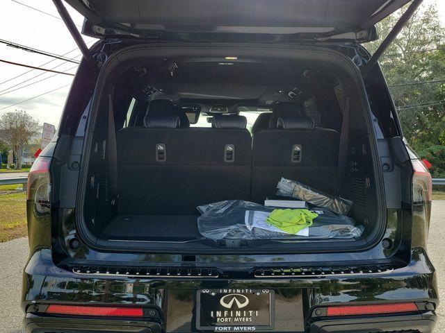 new 2026 INFINITI QX80 car, priced at $93,720