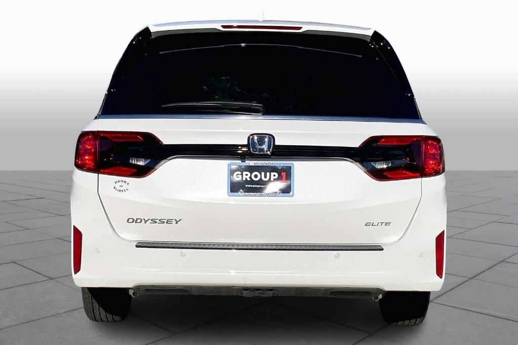new 2026 Honda Odyssey car, priced at $50,253
