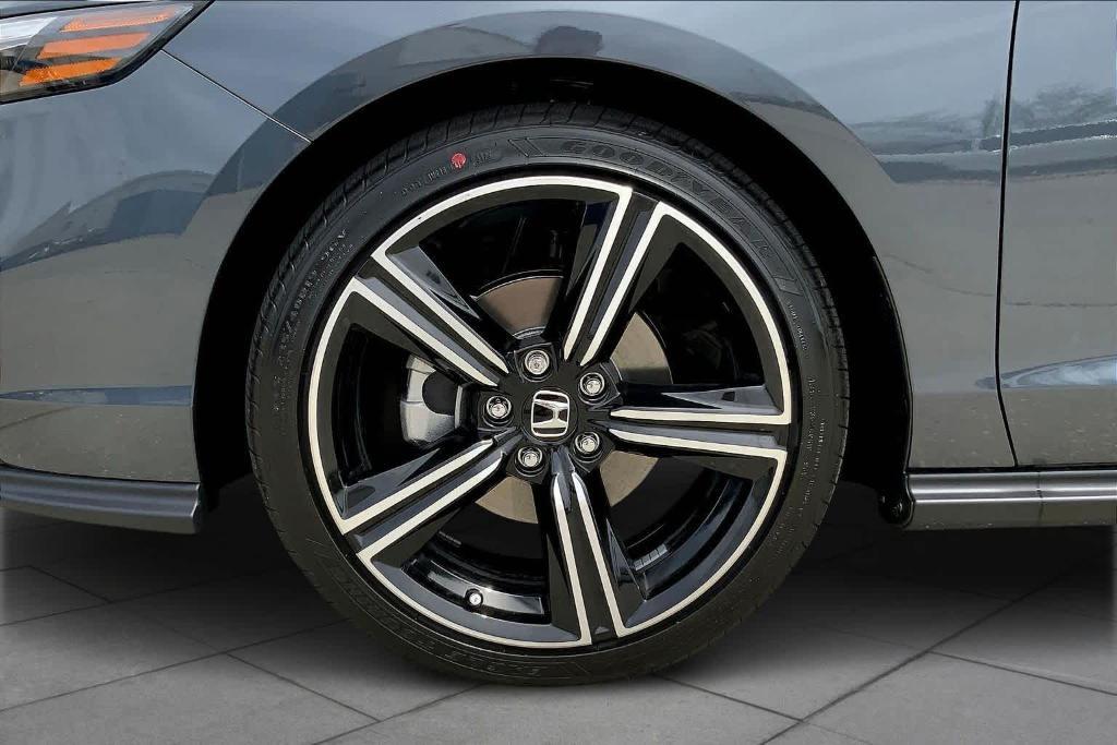 new 2026 Honda Accord car, priced at $32,451