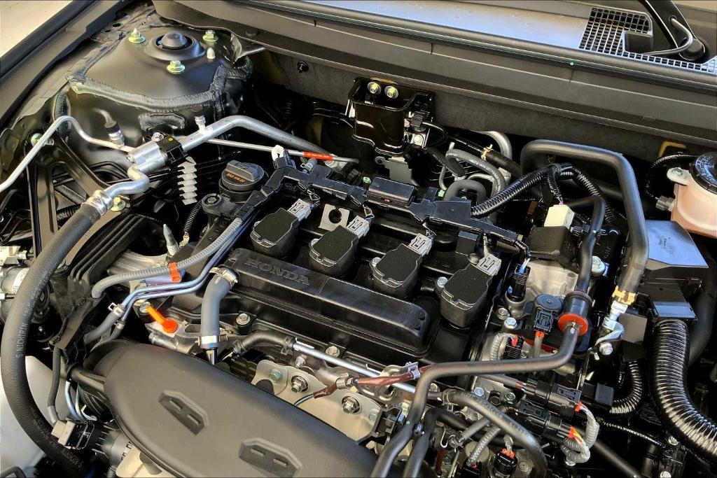 new 2025 Honda Accord car, priced at $30,318