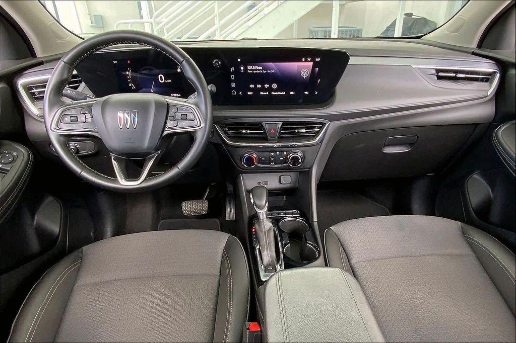 used 2025 Buick Encore GX car, priced at $22,271