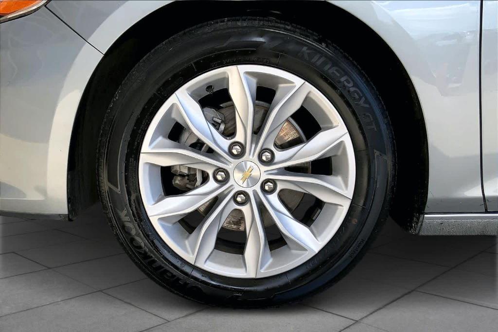 used 2025 Chevrolet Malibu car, priced at $20,975