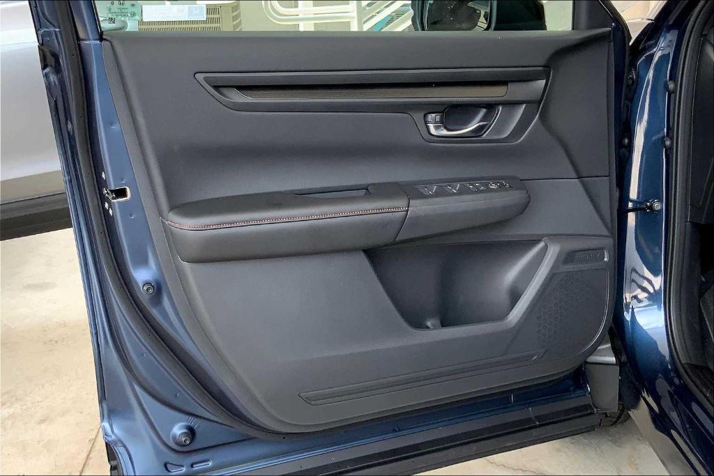 new 2026 Honda CR-V Hybrid car, priced at $38,887