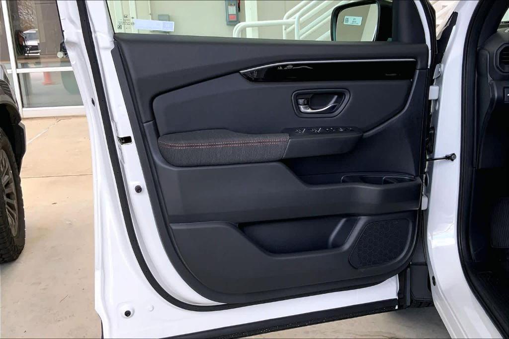 new 2026 Honda Pilot car, priced at $44,895