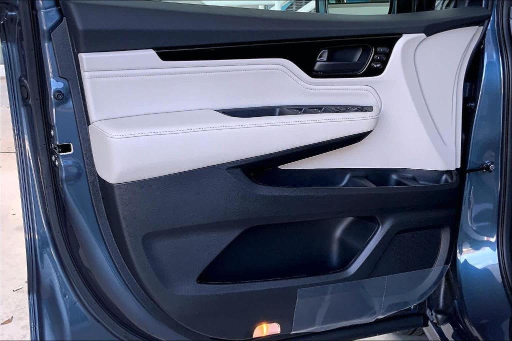 new 2026 Honda Odyssey car, priced at $46,403