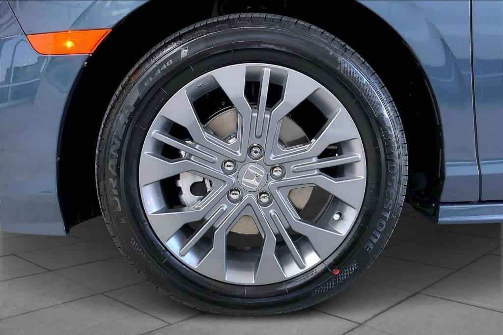 new 2026 Honda Odyssey car, priced at $46,403