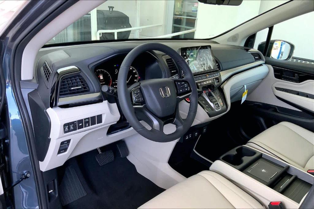 new 2026 Honda Odyssey car, priced at $46,403