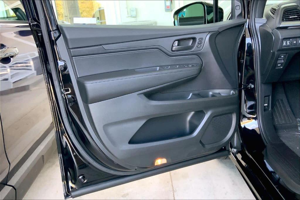 new 2026 Honda Odyssey car, priced at $42,668