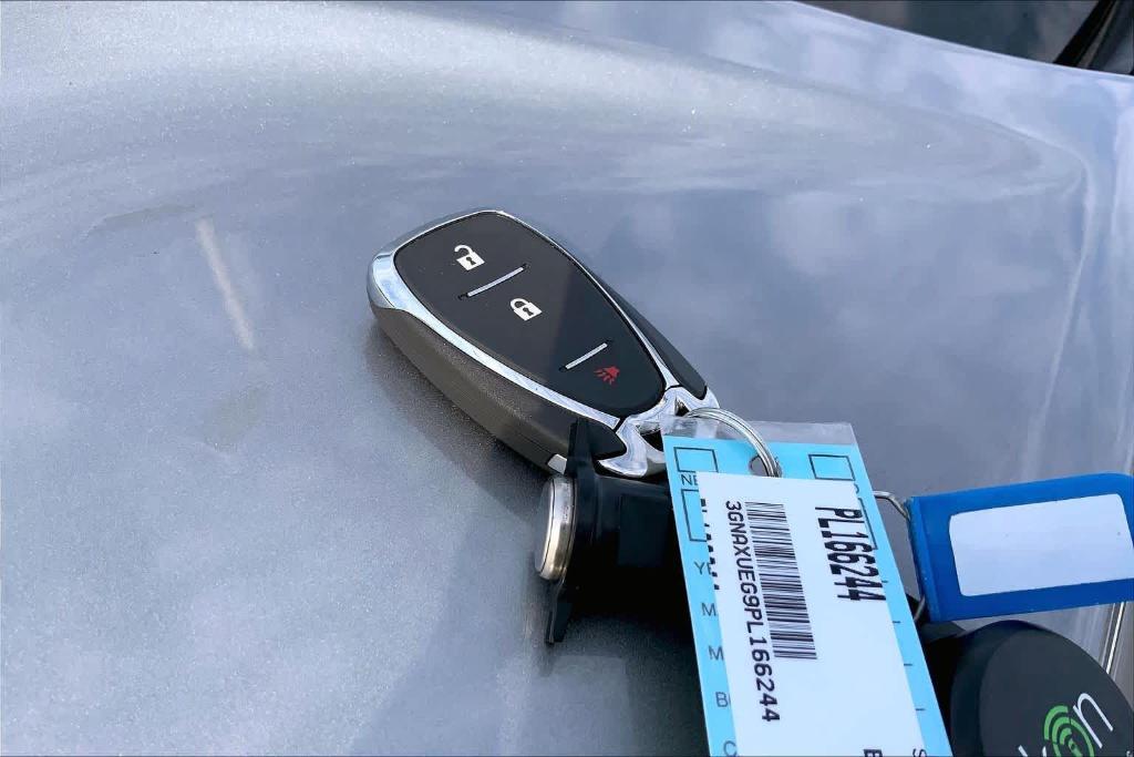 used 2023 Chevrolet Equinox car, priced at $19,443