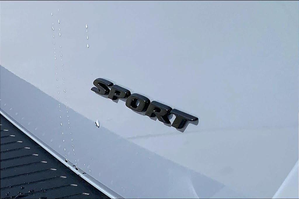 new 2026 Honda Odyssey car, priced at $43,095