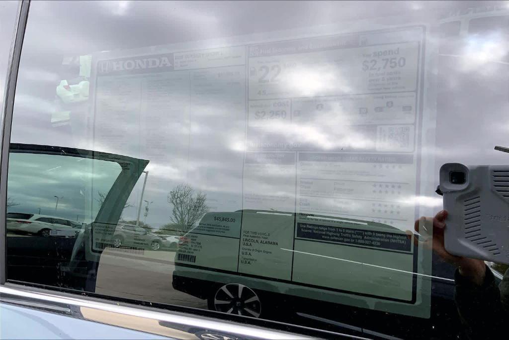 new 2026 Honda Odyssey car, priced at $43,095