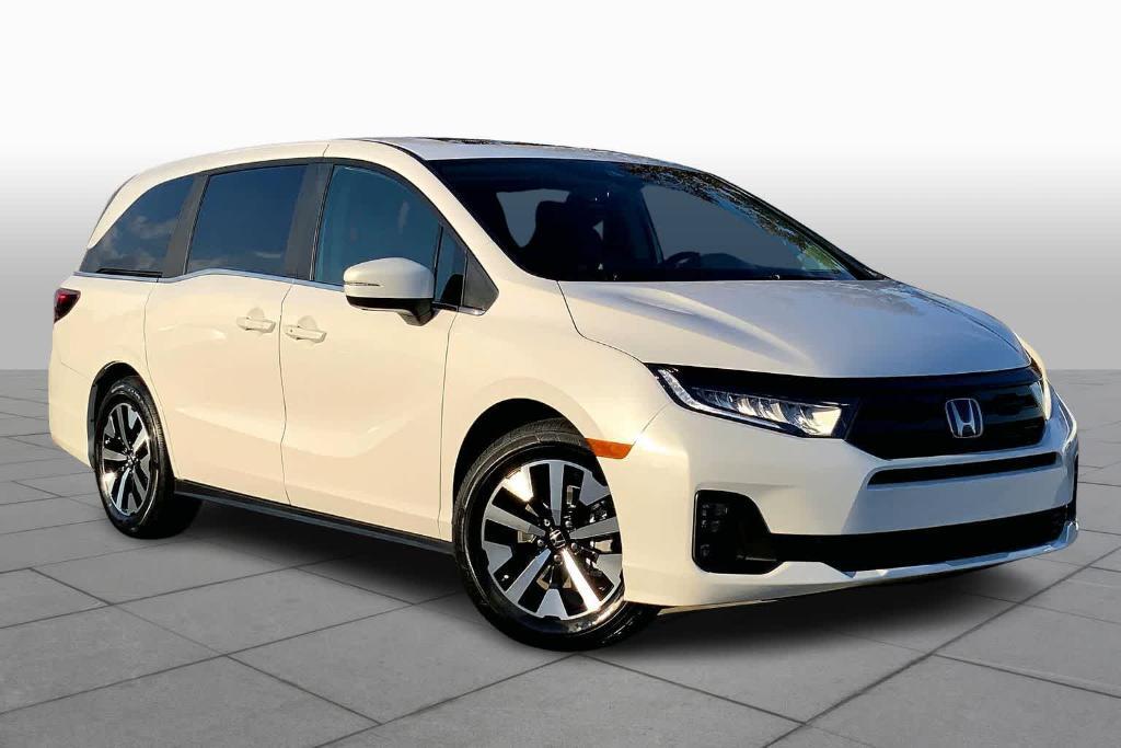 new 2026 Honda Odyssey car, priced at $42,499
