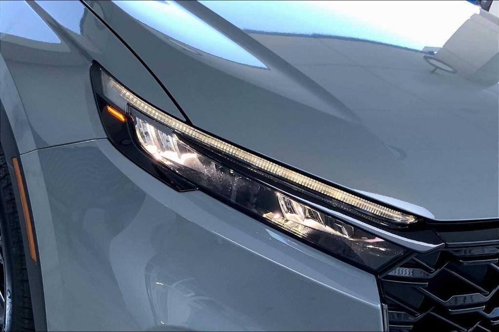 new 2026 Honda CR-V Hybrid car, priced at $41,803