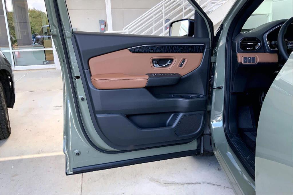 new 2026 Honda Passport car, priced at $56,236