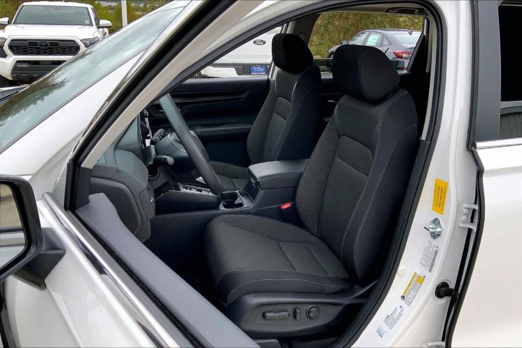 used 2025 Honda CR-V car, priced at $30,499