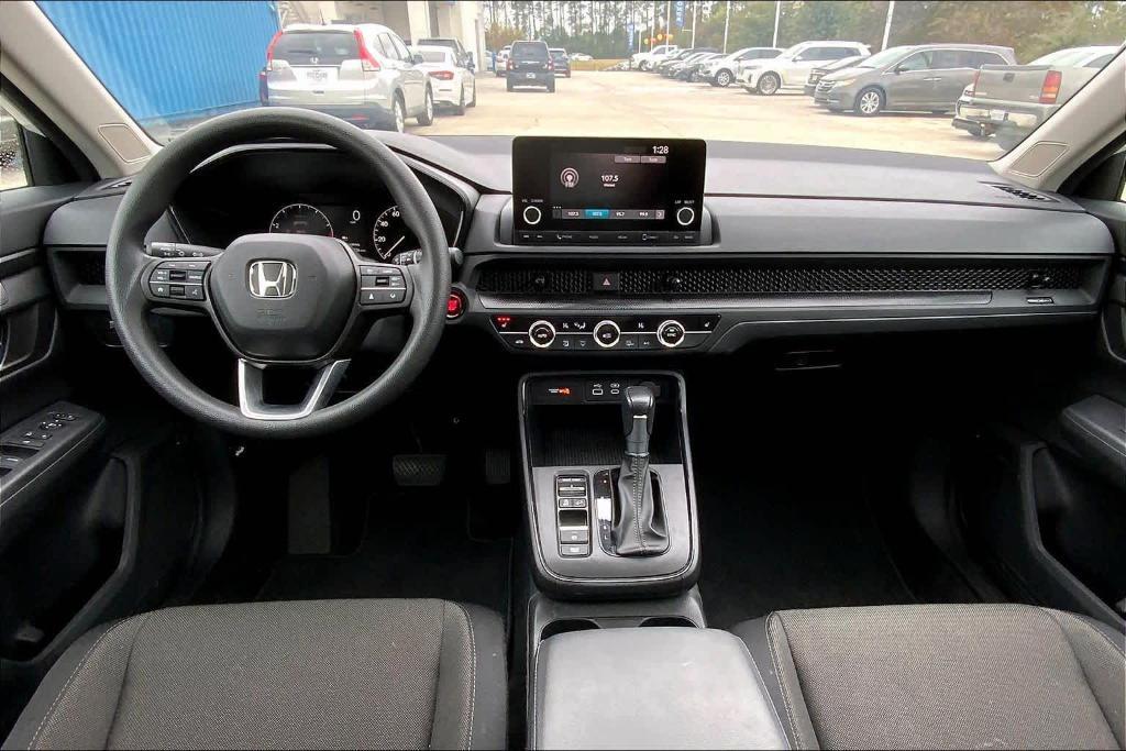 used 2025 Honda CR-V car, priced at $30,499