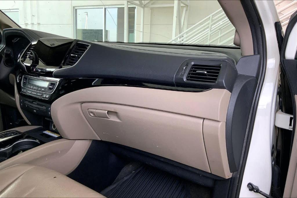 used 2019 Honda Pilot car, priced at $9,000