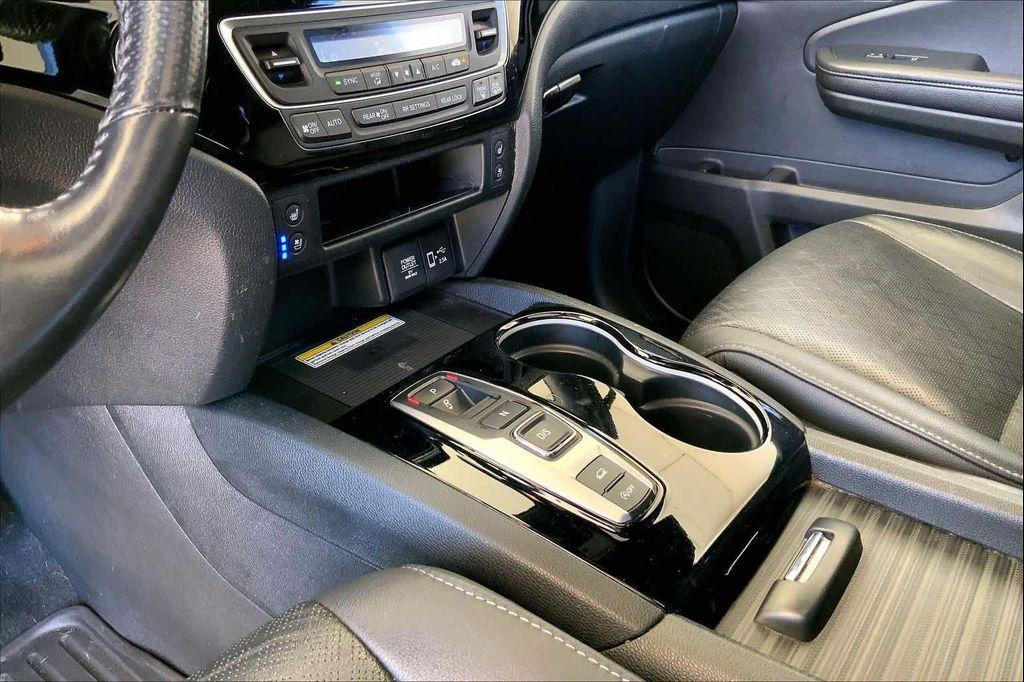 used 2023 Honda Passport car, priced at $36,159