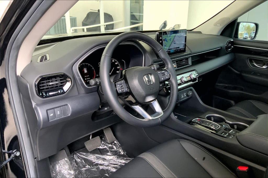 used 2025 Honda Pilot car, priced at $44,917