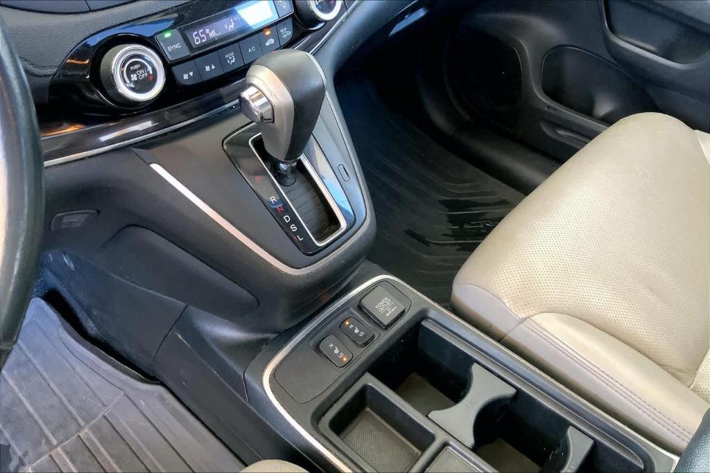 used 2015 Honda CR-V car, priced at $8,400