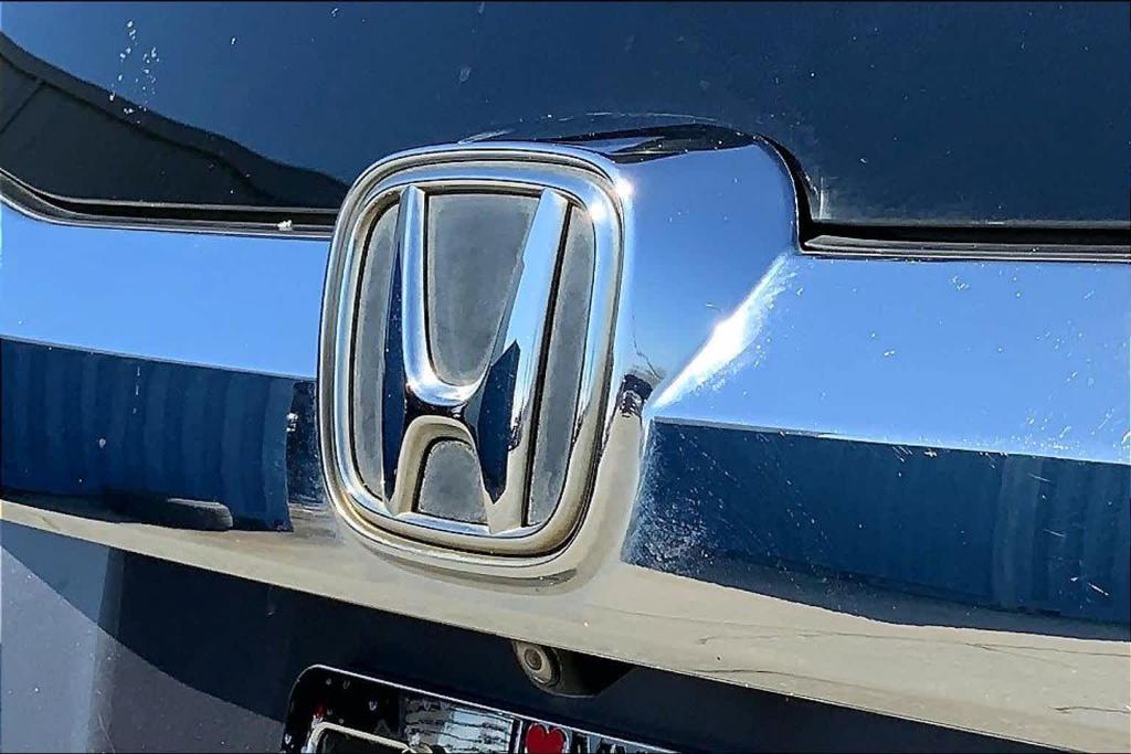 used 2015 Honda CR-V car, priced at $8,400