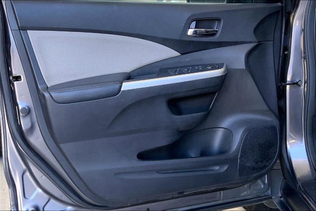 used 2015 Honda CR-V car, priced at $8,400