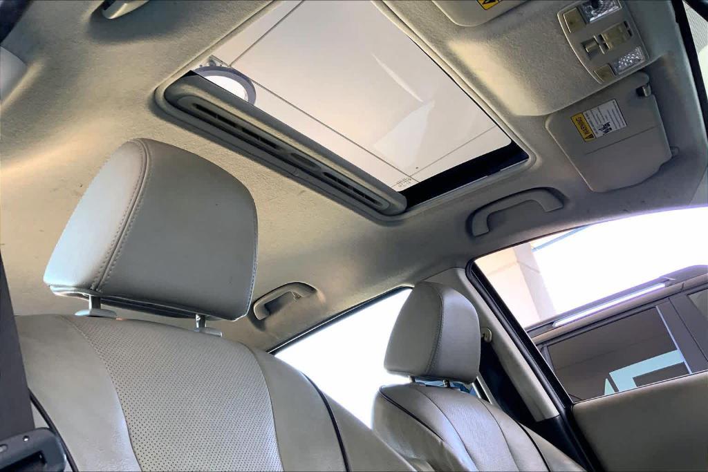 used 2014 Mazda Mazda5 car, priced at $6,000