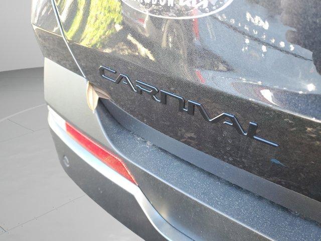 new 2026 Kia Carnival Hybrid car, priced at $47,556