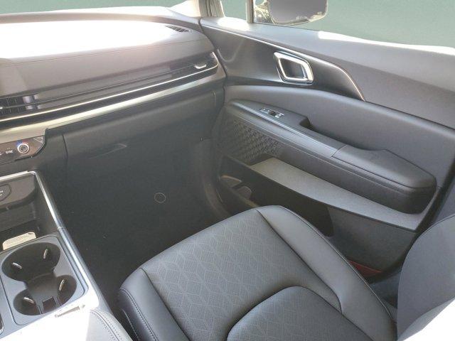 new 2026 Kia Carnival Hybrid car, priced at $47,556