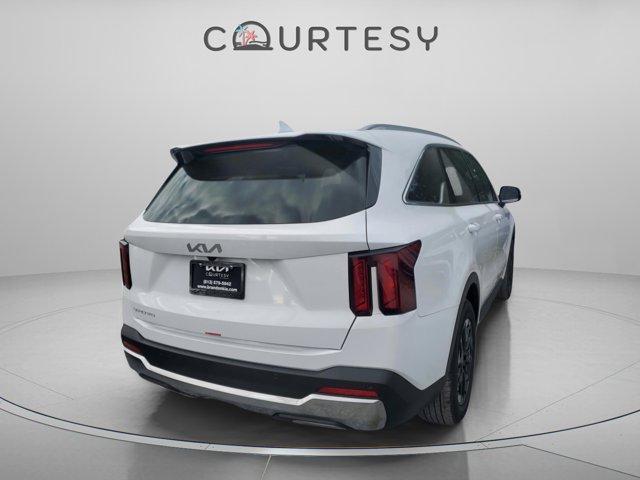 new 2026 Kia Sorento car, priced at $33,275