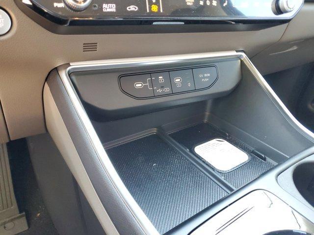 new 2026 Kia Carnival Hybrid car, priced at $41,870