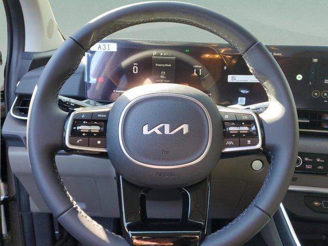 new 2026 Kia Carnival car, priced at $39,953