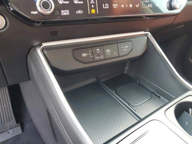 new 2026 Kia Carnival Hybrid car, priced at $47,311