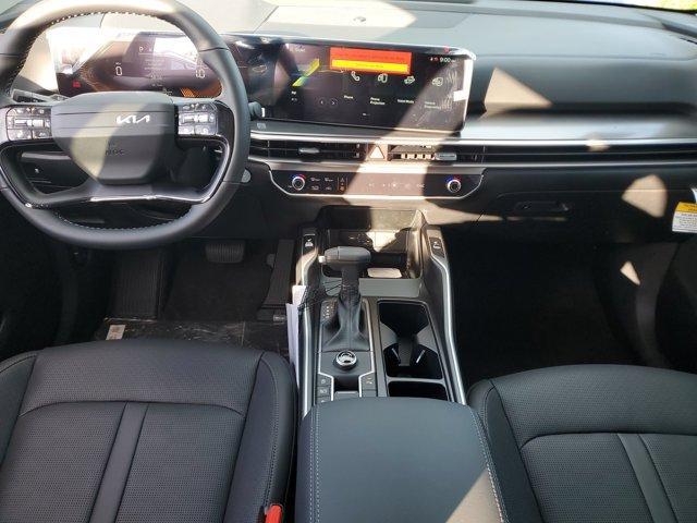 new 2026 Kia Sorento car, priced at $33,275