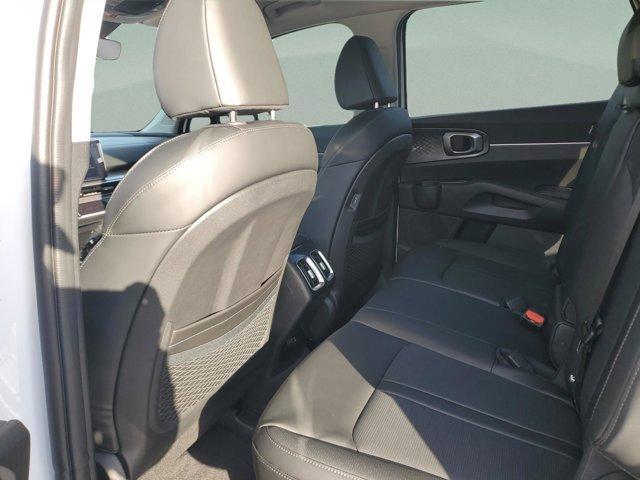 new 2026 Kia Sorento car, priced at $33,275