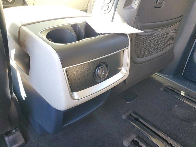 new 2026 Kia Carnival car, priced at $39,953