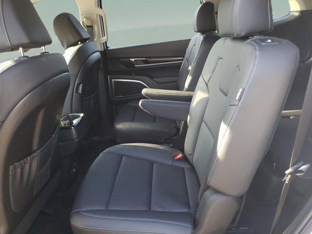 new 2025 Kia Telluride car, priced at $38,464