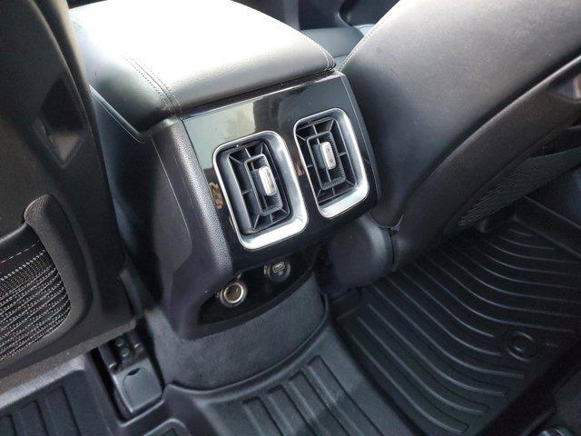 used 2022 Kia Sorento car, priced at $22,764