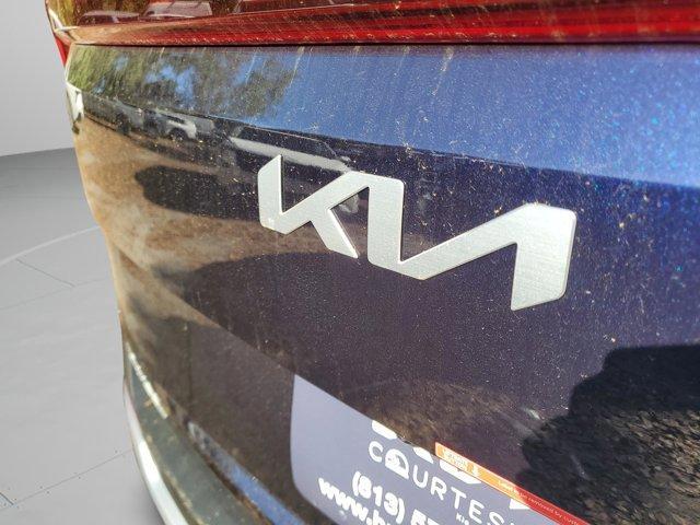 new 2026 Kia Carnival Hybrid car, priced at $39,823