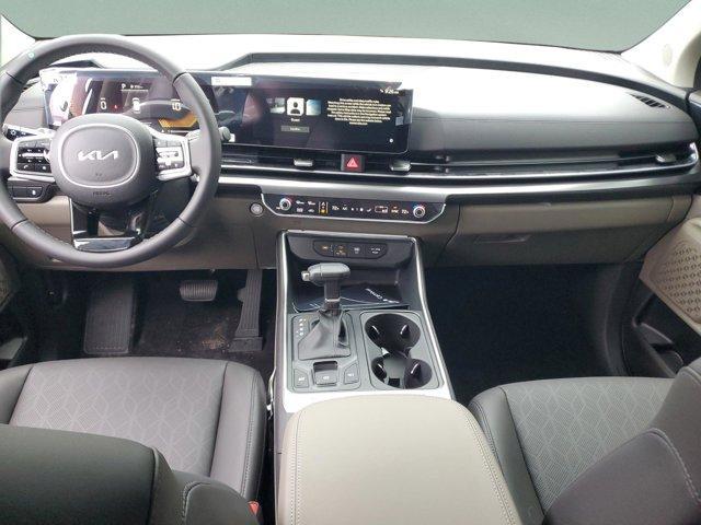 new 2026 Kia Carnival car, priced at $37,453