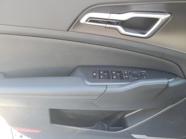 new 2026 Kia Sportage car, priced at $30,285