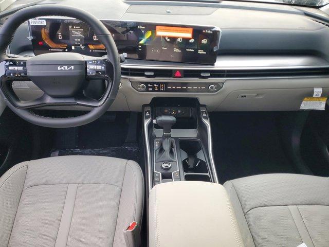 new 2026 Kia Sorento car, priced at $33,275