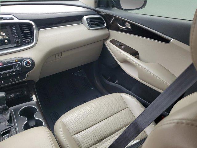 used 2019 Kia Sorento car, priced at $15,874