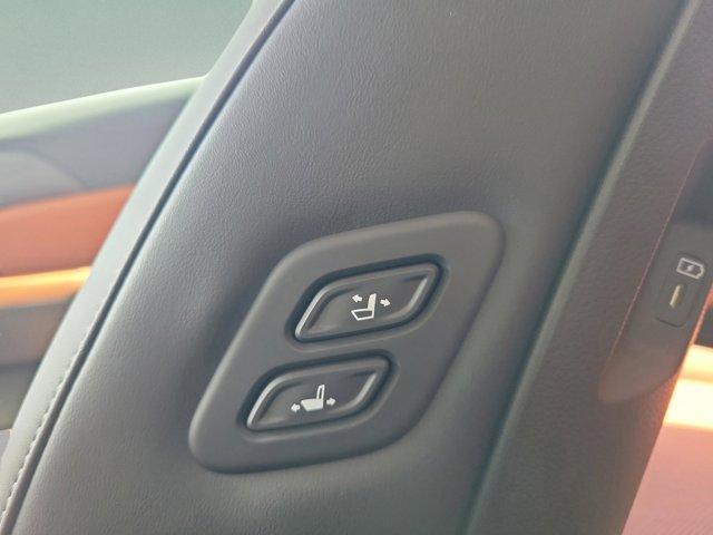 new 2026 Kia Carnival Hybrid car, priced at $42,070