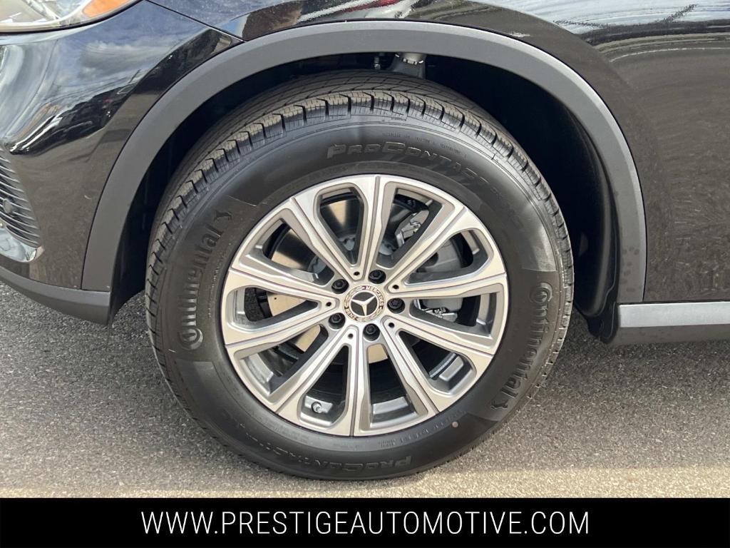 used 2026 Mercedes-Benz GLC 300 car, priced at $58,950