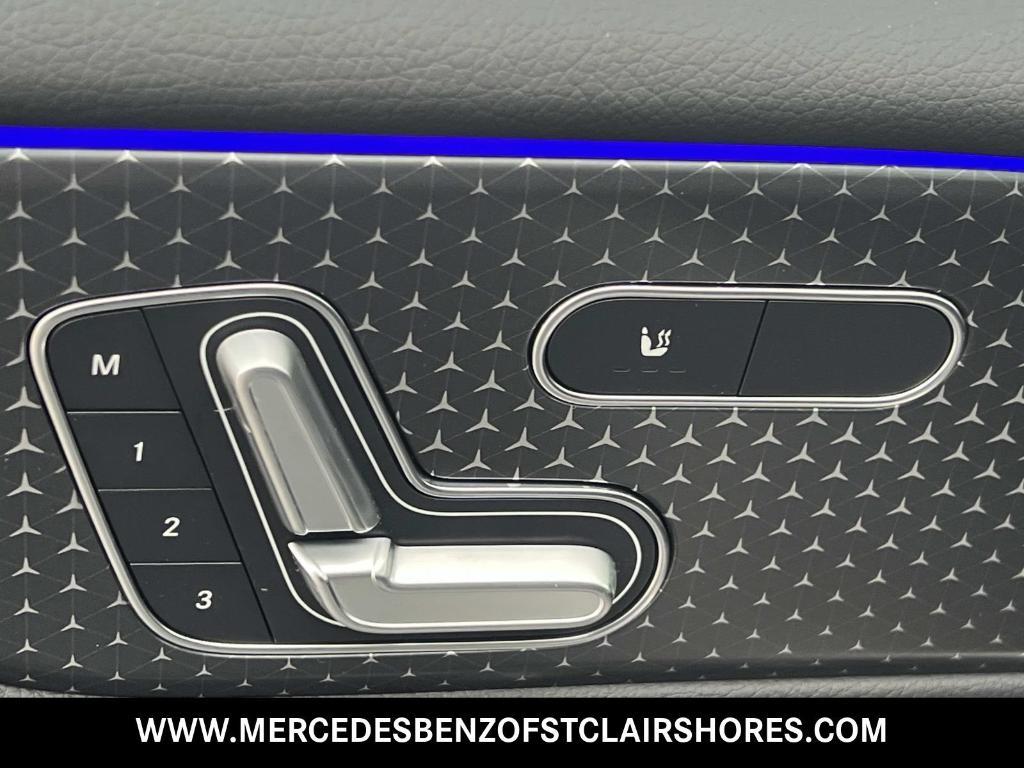 new 2026 Mercedes-Benz GLB 250 car, priced at $52,980