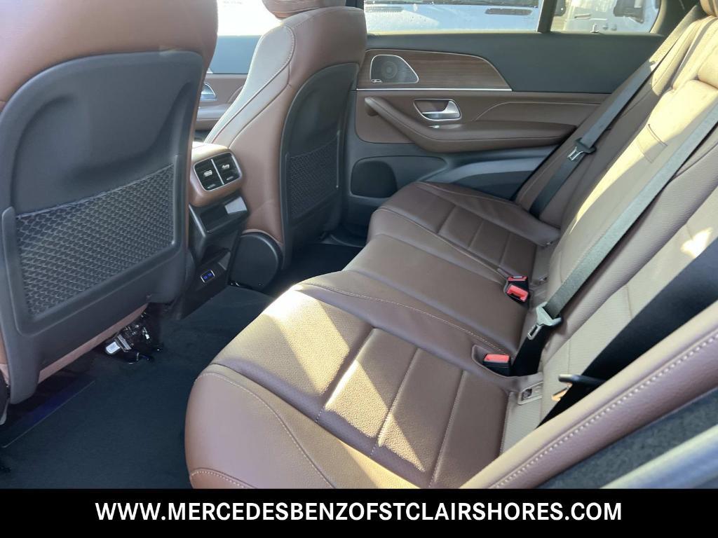 new 2026 Mercedes-Benz GLE 450 car, priced at $80,935