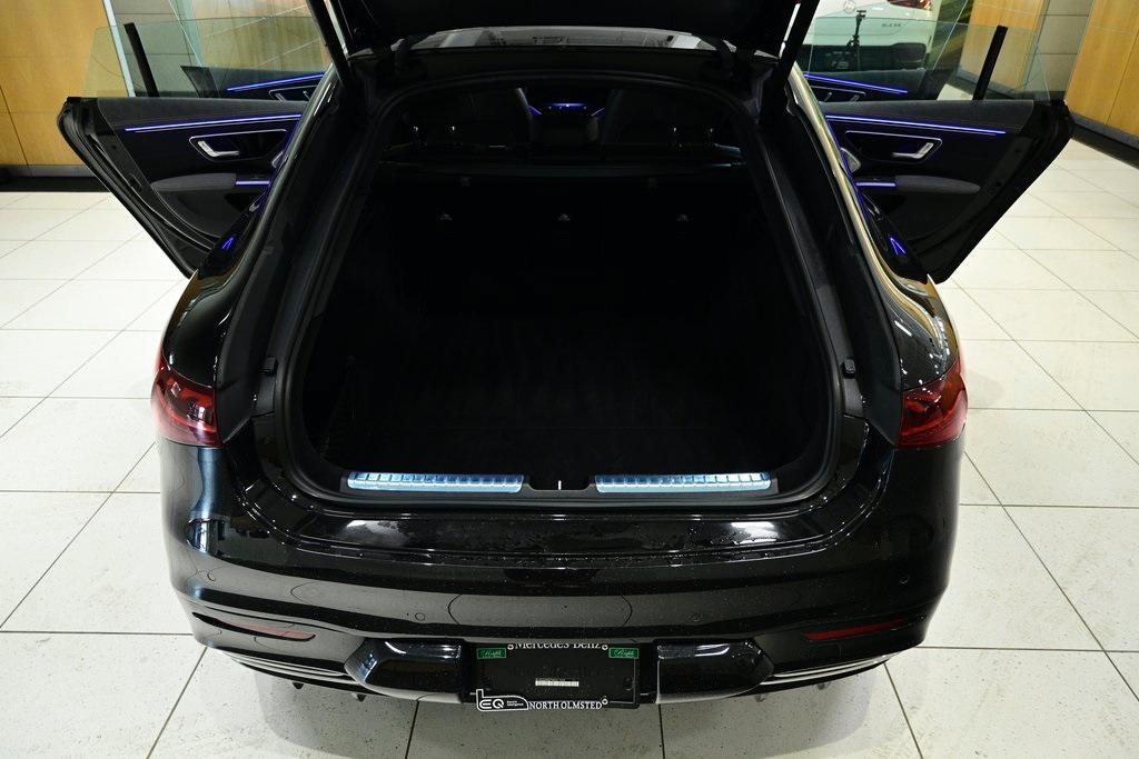 used 2022 Mercedes-Benz EQS 580 car, priced at $55,593