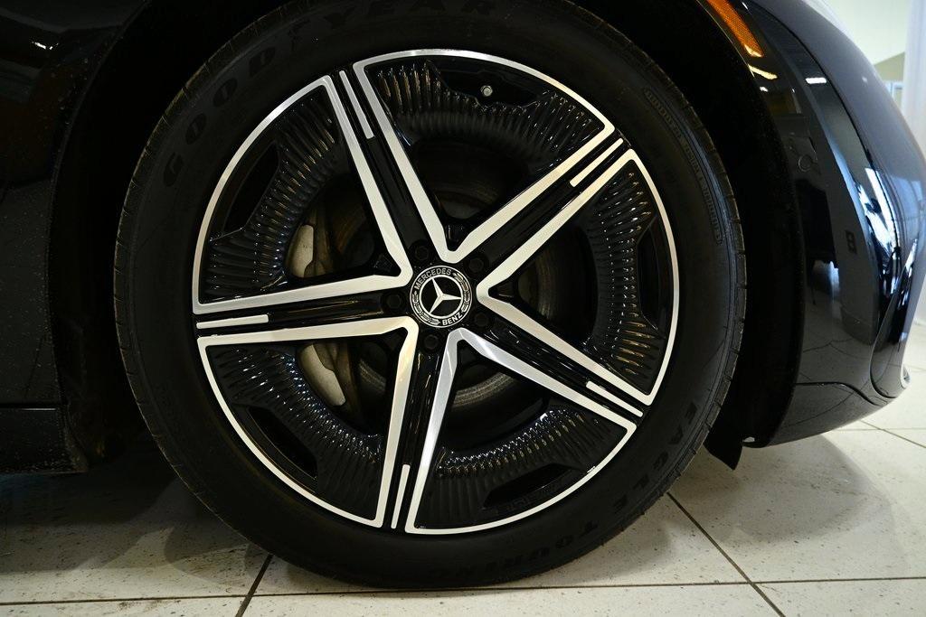 used 2022 Mercedes-Benz EQS 580 car, priced at $55,593